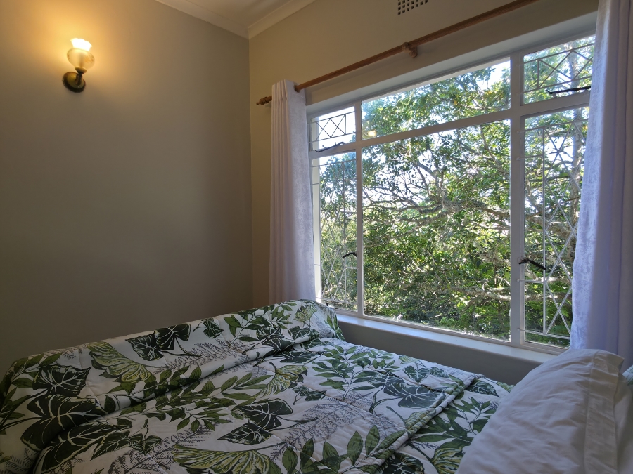 4 Bedroom Property for Sale in Paradise Beach Eastern Cape